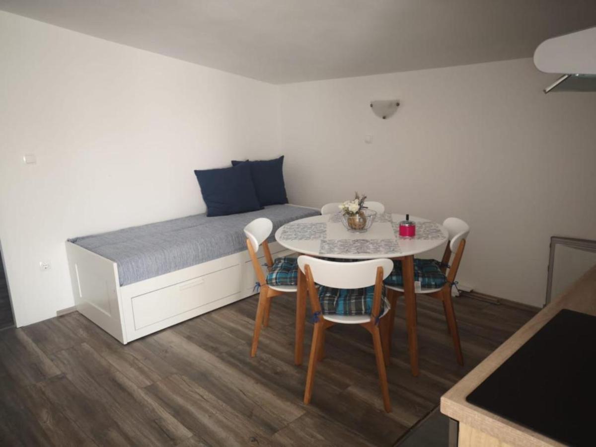 Apartments Tara Ražanac Dış mekan fotoğraf