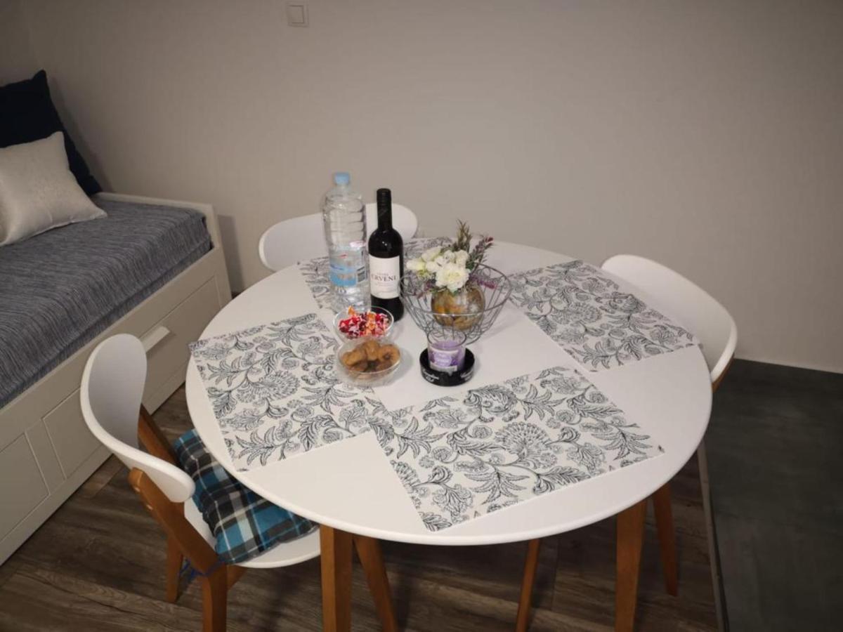 Apartments Tara Ražanac Dış mekan fotoğraf