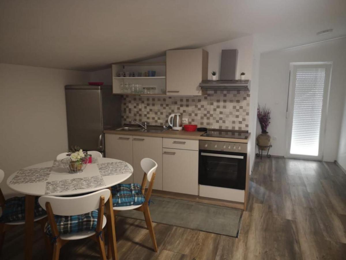 Apartments Tara Ražanac Dış mekan fotoğraf